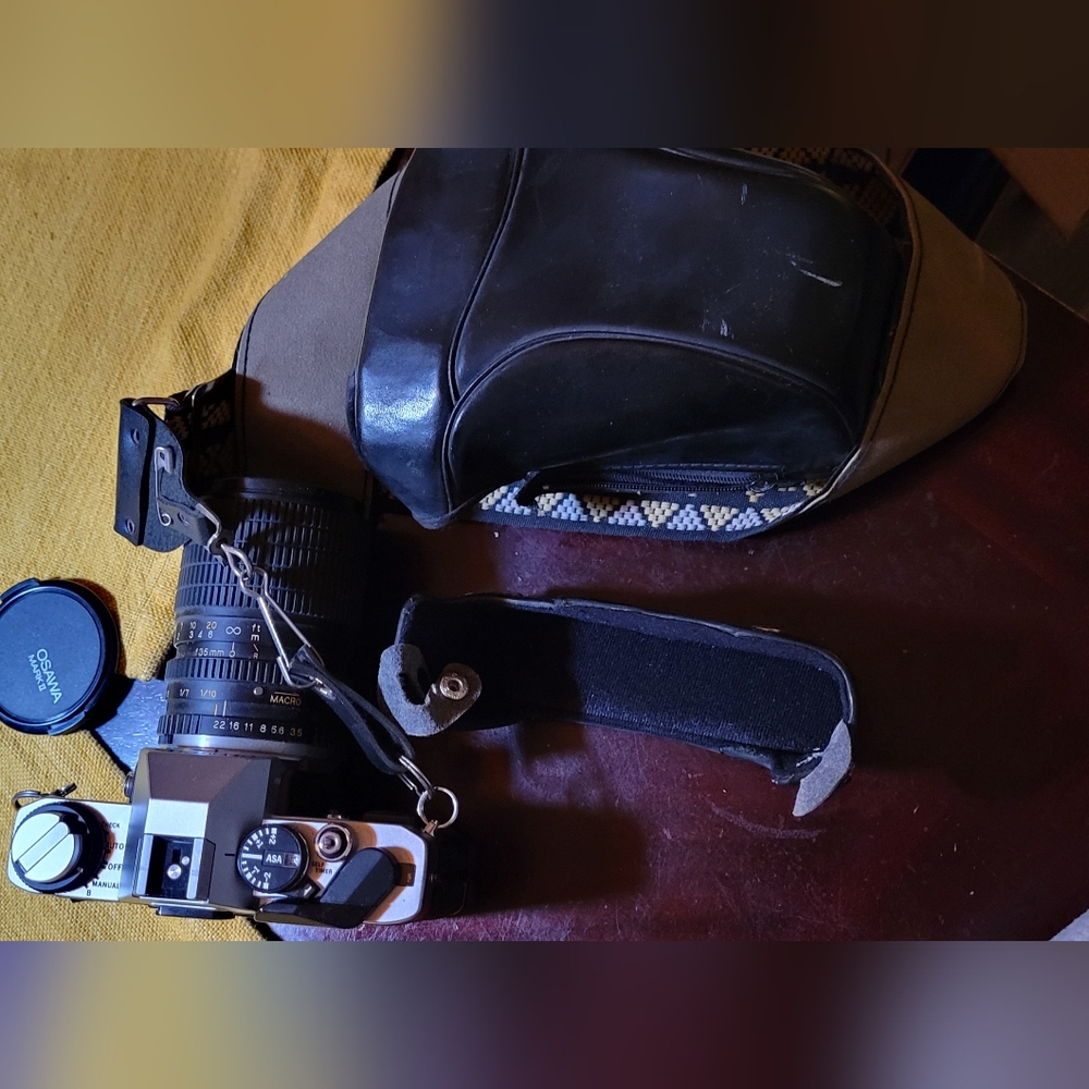 Camera - Picture 7 of 14